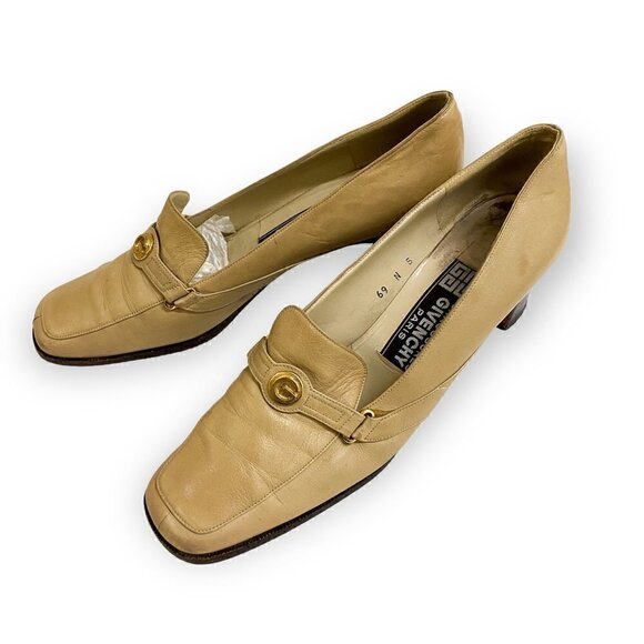 Vintage Givenchy beige loafer heel.  size 8AA - Picture 2 of 8